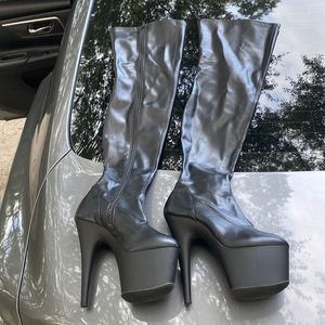Pleaser Brand Exotic Dancer thigh high shoes size 9.